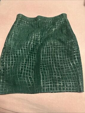 Vintage Green Textured A-Line leather Skirt